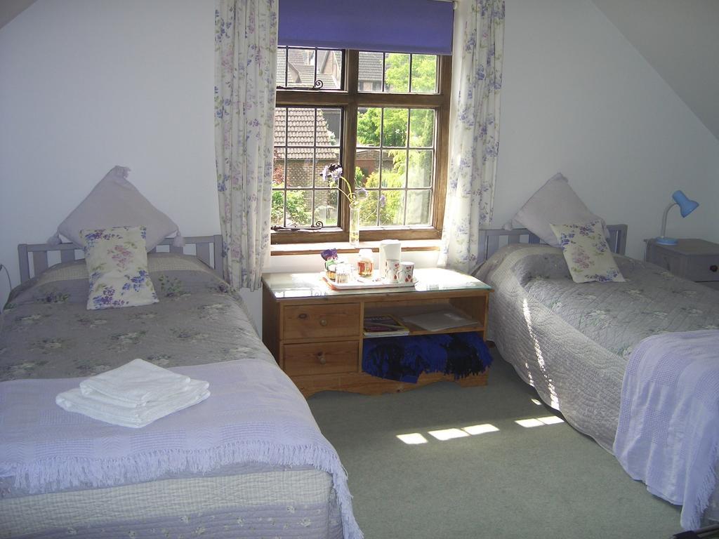 Strawberry Cottage B&B Hedge End Δωμάτιο φωτογραφία